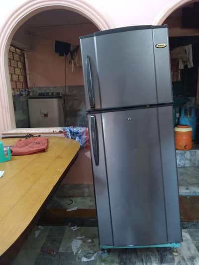 Used Refrigerator  Waves. in good Condition