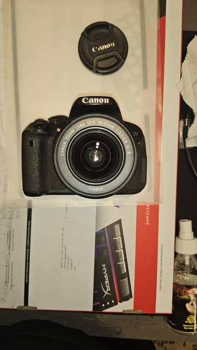 Canon 700D DSLR camera in fair condition
