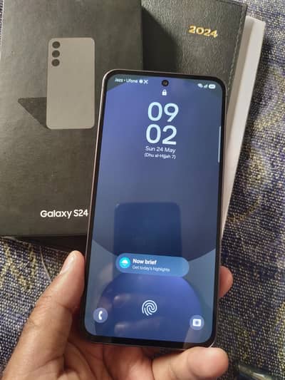 Samsung s24fe 8/256