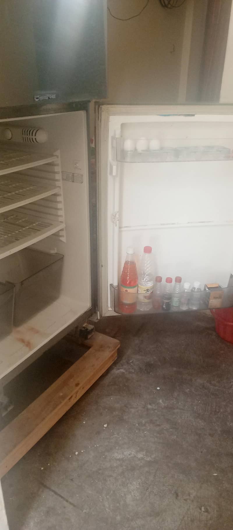refrigerator 2