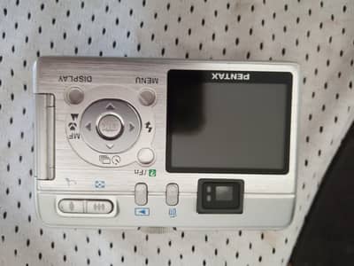 Vintage Pentax Optio 50 Digital Camera - 5.0 MP (Y2K Retro Digicam)