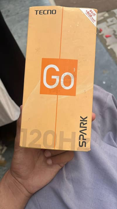 Tecno spark go 1 with box 120hz refresh rate 4/64 exchange possibel