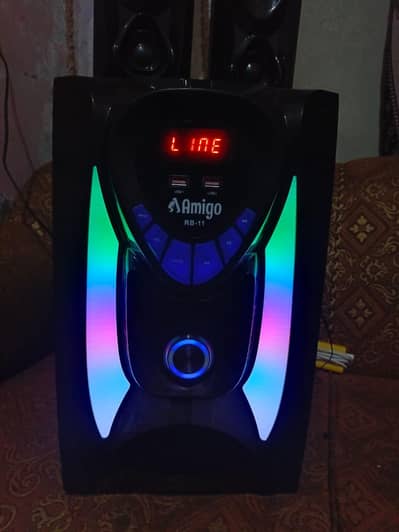 new speaker hai bohat achi awaz hai urgent sale
