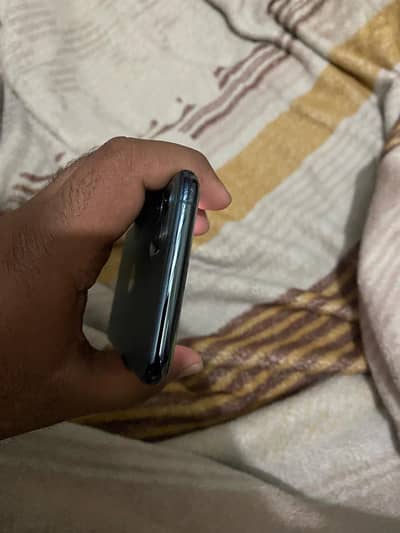 I PHONE 11 pro Max dual physical pta approve