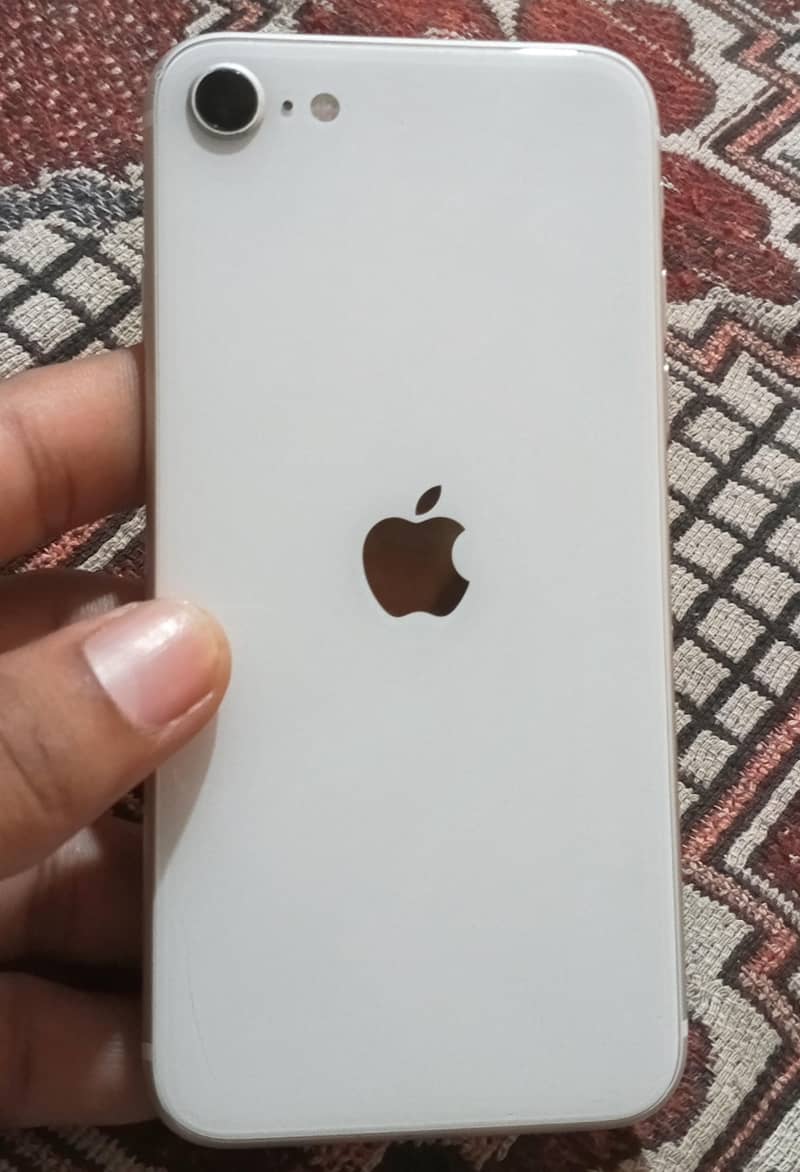 iPhone se second generation 0