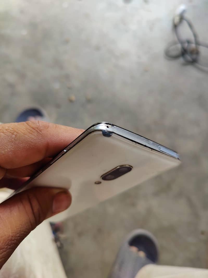 esim + phiscal 2