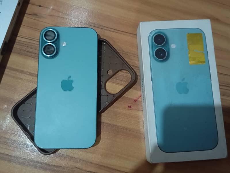 Apple iPhone 16 1