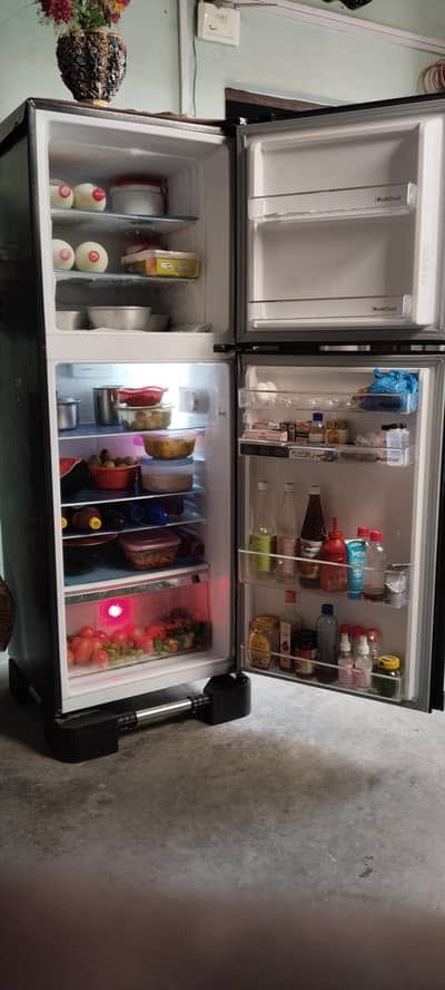 DAWLANCE INVERTER REFRIGERATOR GLASS DOOR