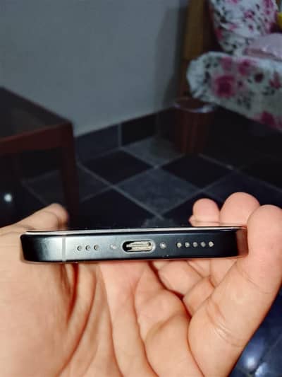 Iphone 16 pro Non pta Good Chance