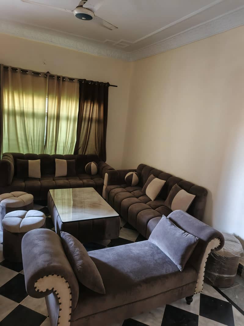 7 seater sofa+dewan+10 cutains+ table+5 stools 3