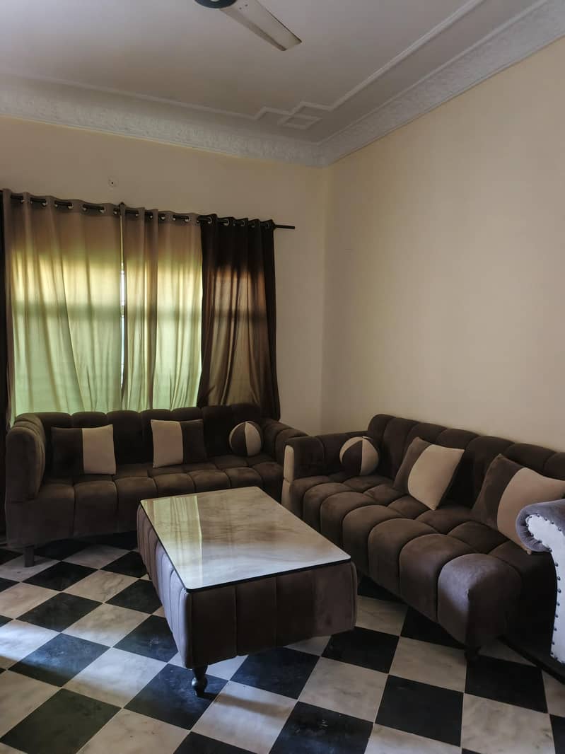 7 seater sofa+dewan+10 cutains+ table+5 stools 18