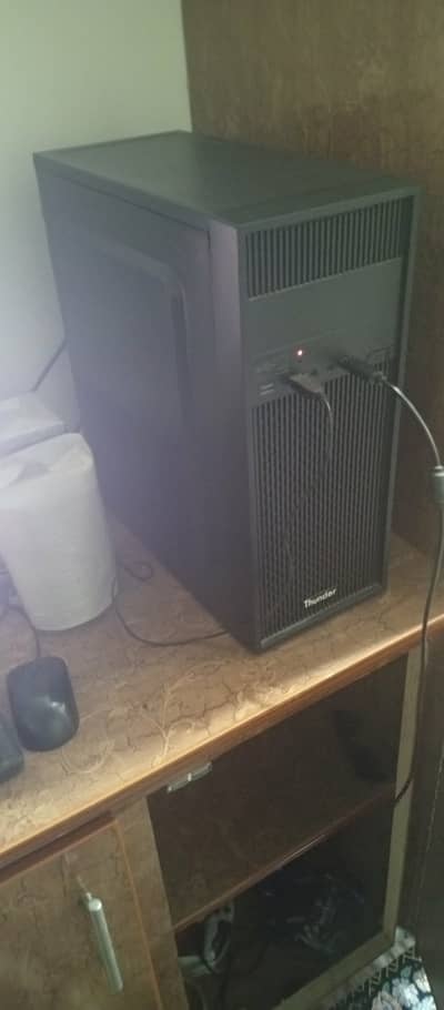 Gaming PC For Sale. Can Run GTA V, WWE on High Settings