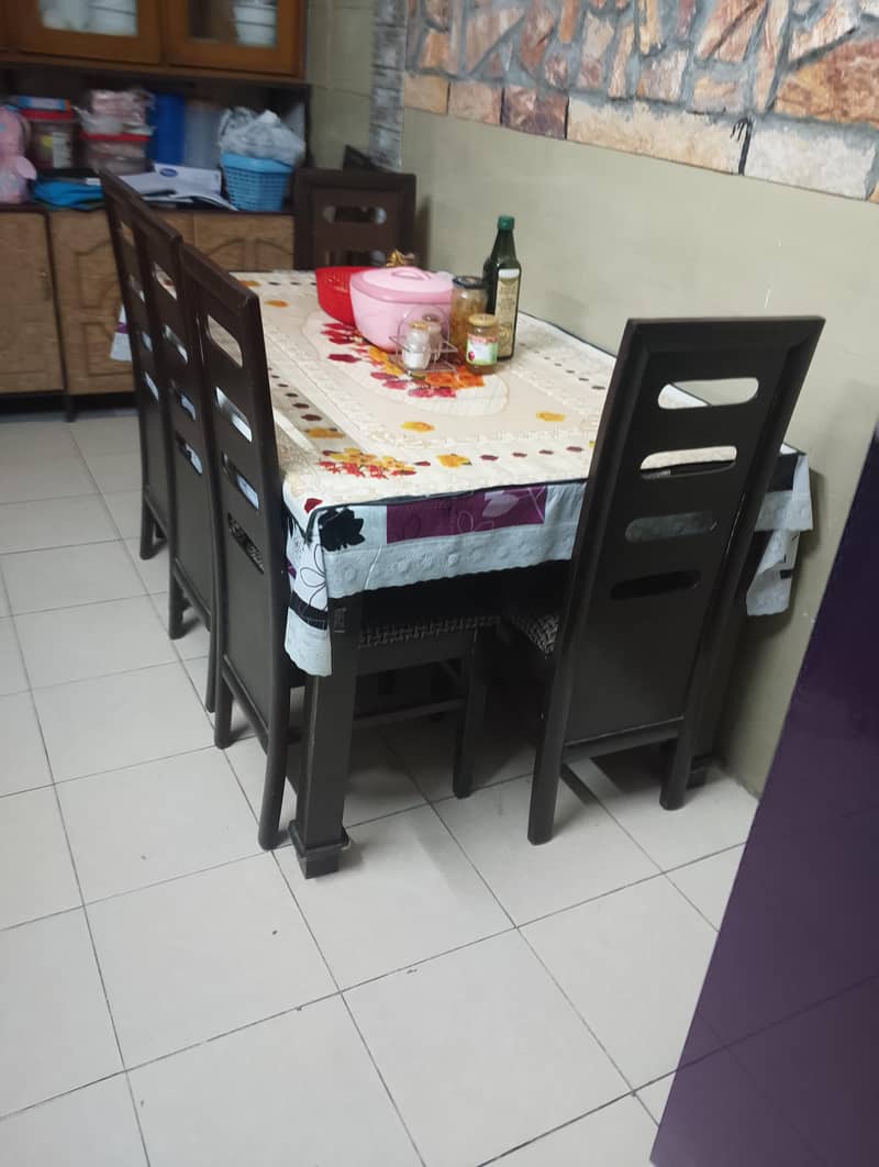 8 seater dining table 2