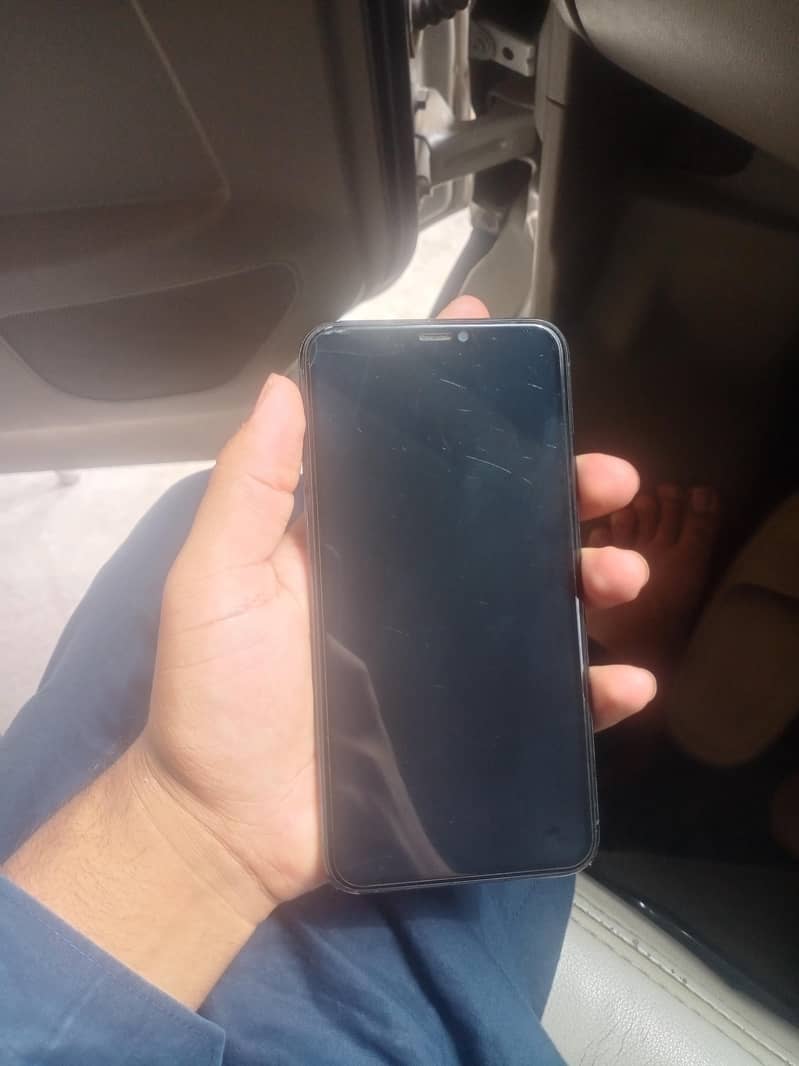 iPhone 11 Pro Max 5