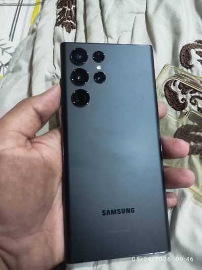 S22 Ultra 12/512 GB