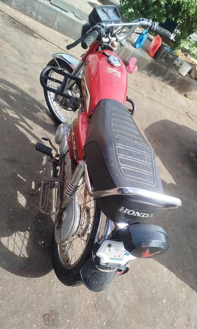 I'm Selling my sp 125 Good condition 2018