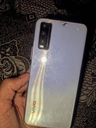 VIVO Y 20 SKY BLUE COLOR URGENT SALE ALL 0K CONDITION 10 BY 8