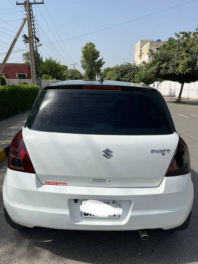 Suzuki Swift DX 2012 model