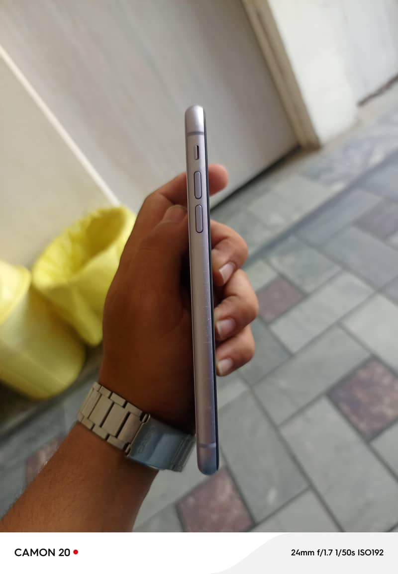 iphone 11 3