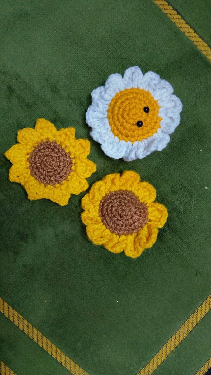 Handmade crochet/qureshia items 3