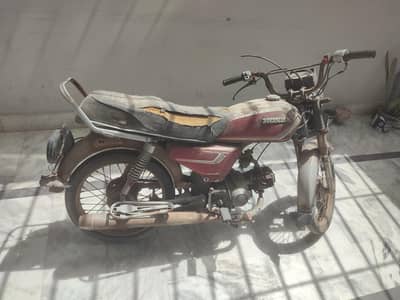 old 89 model square tanki hai