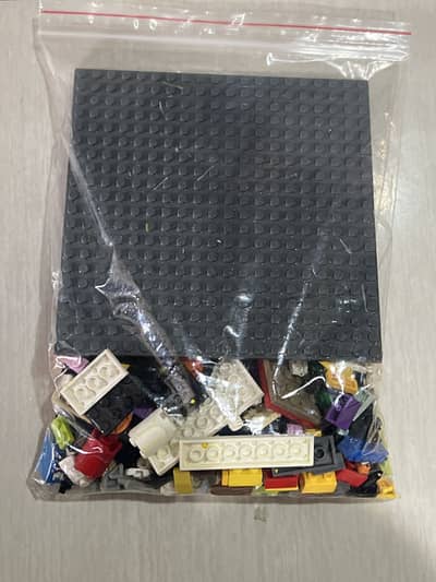 20/20 Original Lego Base Plate with some random Lego pieces