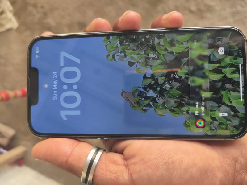 Apple iPhone 13 Pro 6