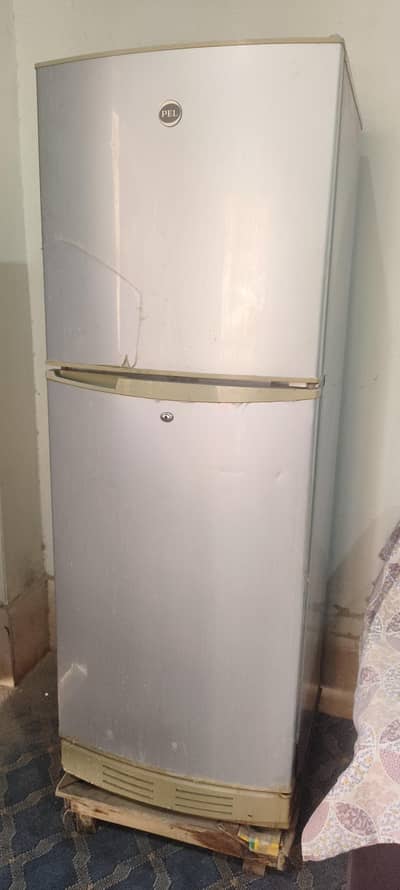 refrigerator home use