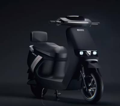 EVEE S1 Air Electric Scooty 2025 