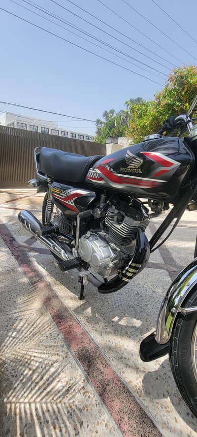 Honda C. G 125.2024. m
