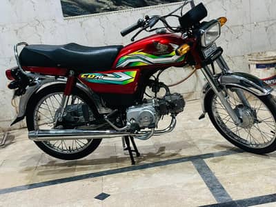 Honda CD 70cc for sale urgent excellent condition model 23 first owner