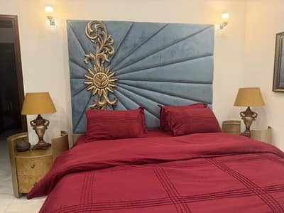Bedroom Set & Dressing Available
