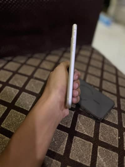Iphone 11 factory unlocked for sale in good condition