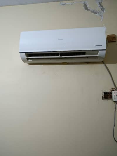 Haier 1 Ton inverter Ac  good condition  sell