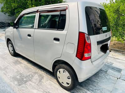 Suzuki Waqon R