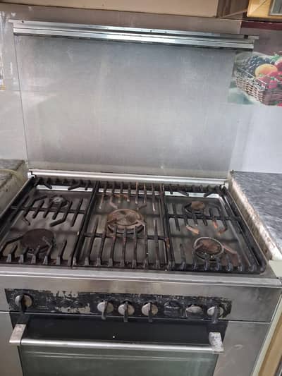 Cooking range
