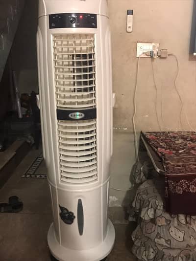 Izone chiller cooler 4 years ki warranty ke sath