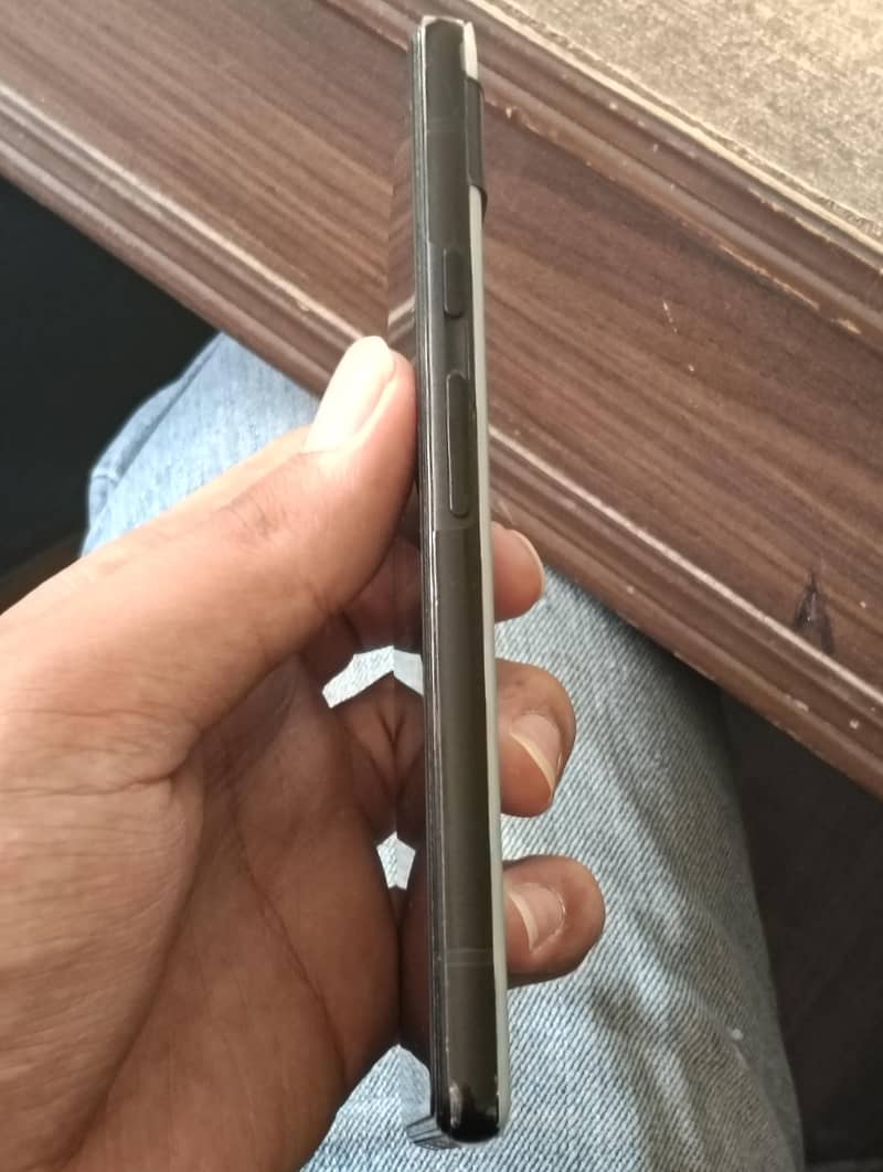 Google pixel 6a. 3