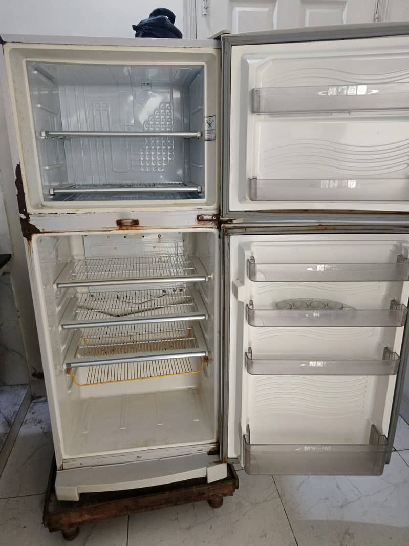 dawlance refrigerator 3