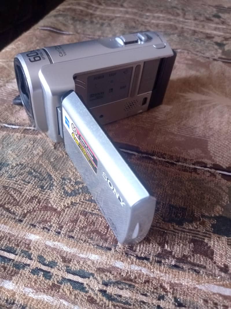 Handi camera  for sale 1