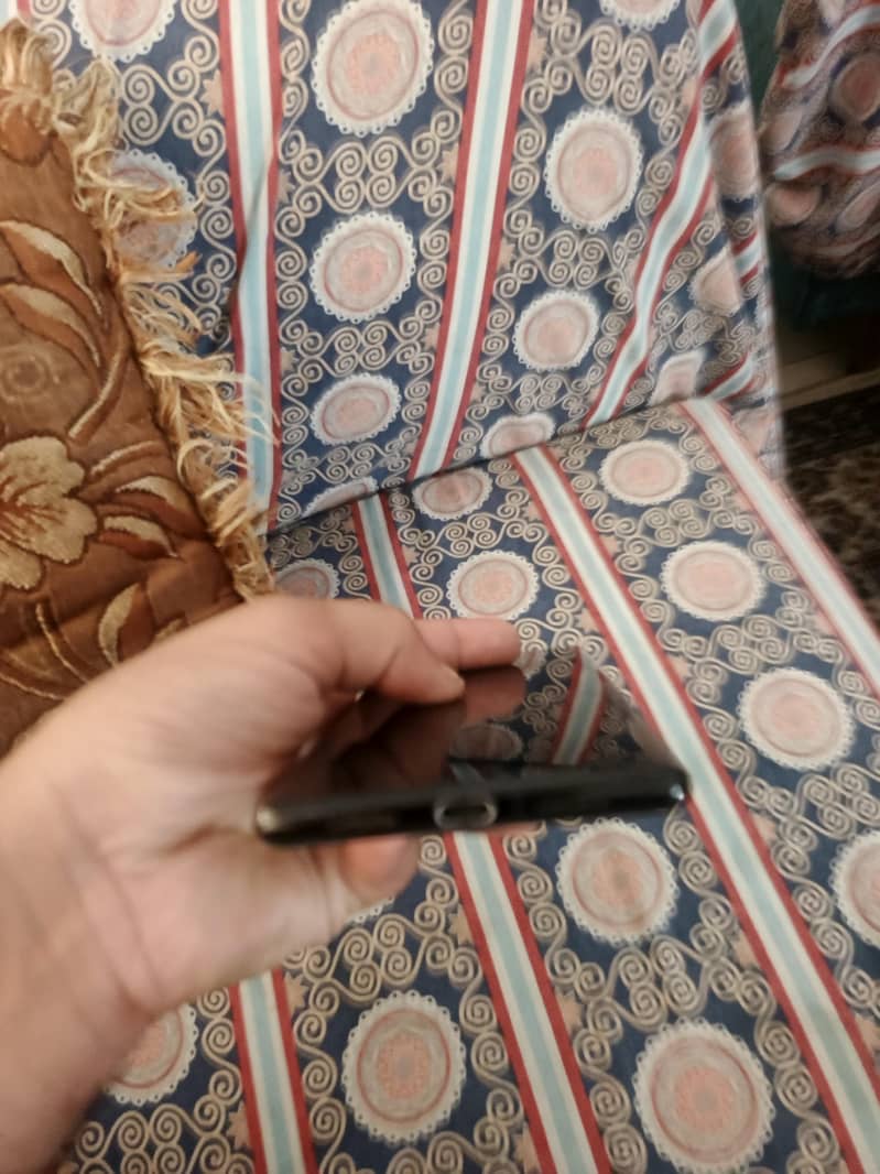 Google Pixel 6 pro 4