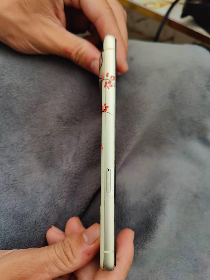 GOOGLE PIXEL 7 3