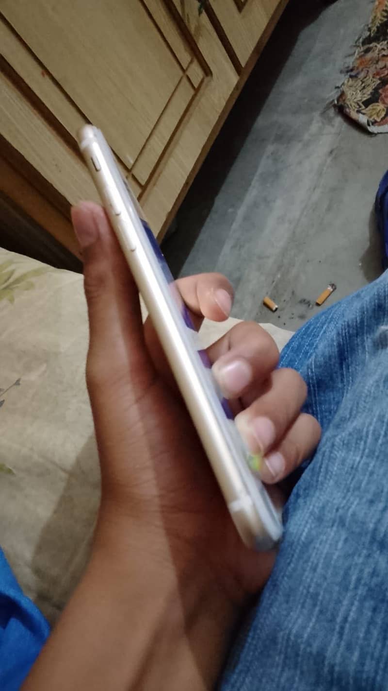 Iphone7 lush condition 1