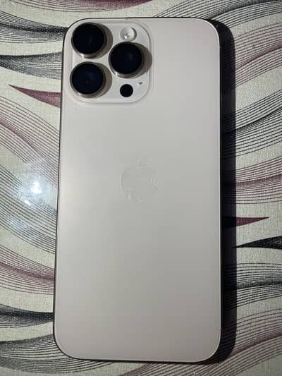 Apple iPhone 16 Pro Max