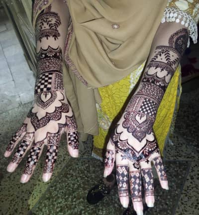 Professional Mehndi Artist — Eid Bookings Available — Rawalpindi