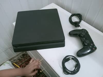 Playstation 4 slim 500 gb