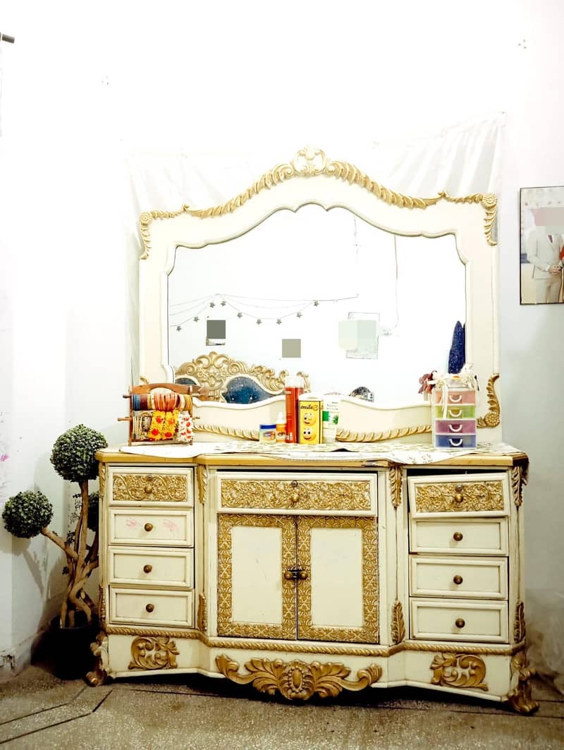 Beautiful Chiniyoti Bed Set Complete 2