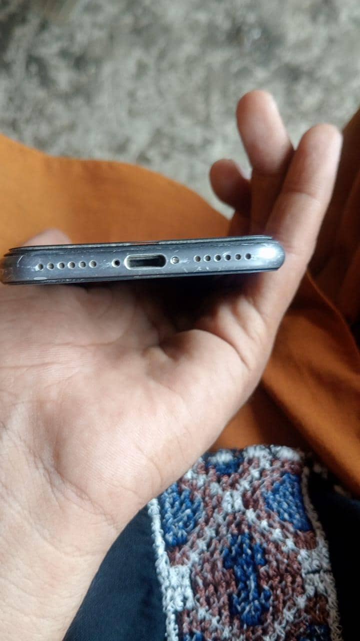 iphone SE 4