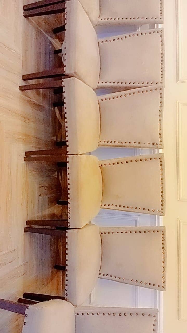Dining table with chairs 0