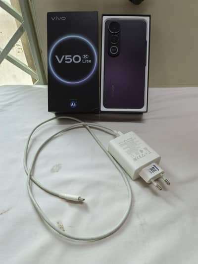 vivo v50 lite 5g 12 256 full box condition 10 by 10 lady use